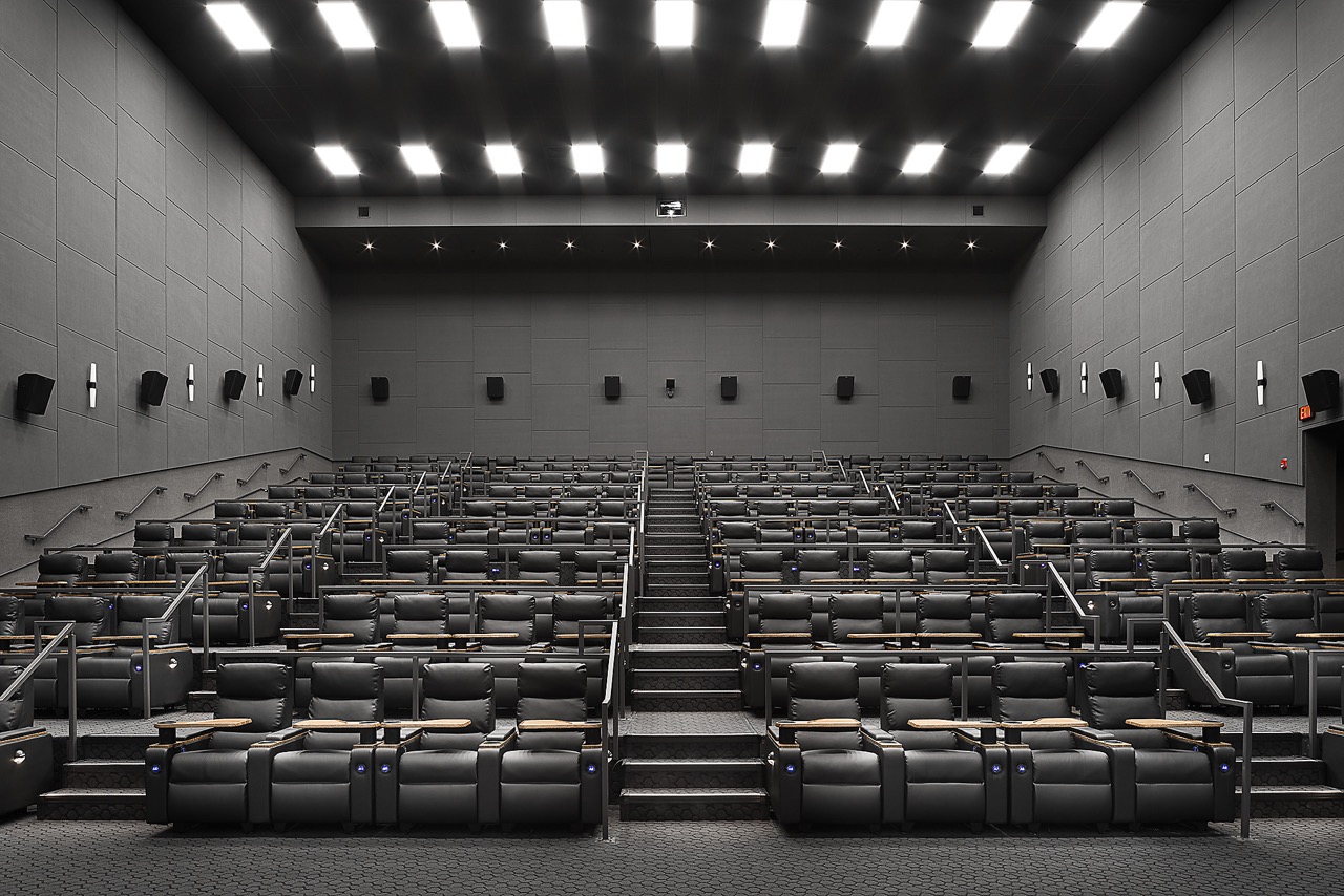 CMX Cinemas CinéBistro