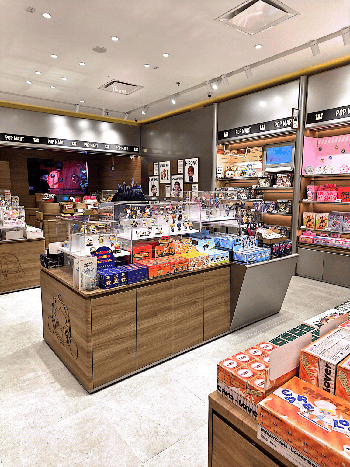 Pop Mart store display