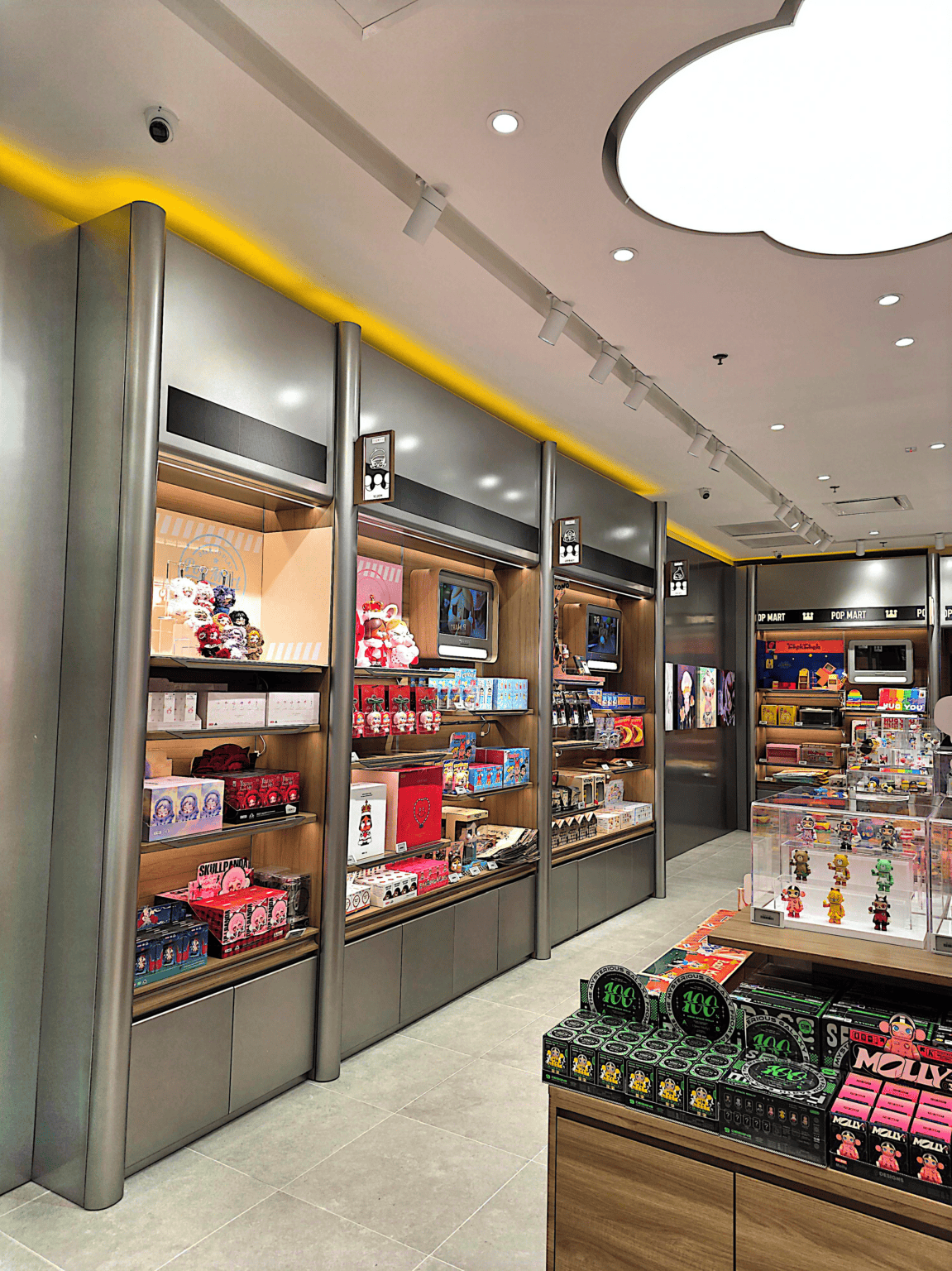 Pop Mart store display